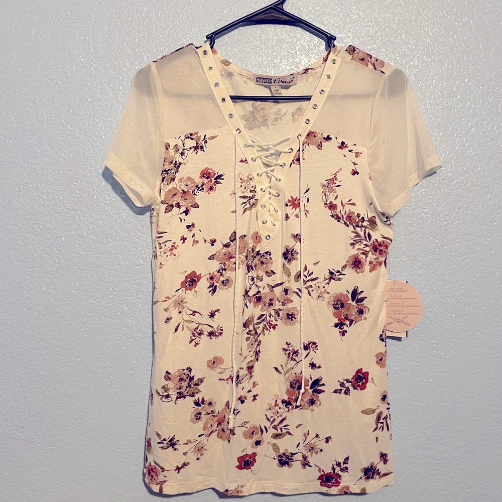 Women’s Floral Top